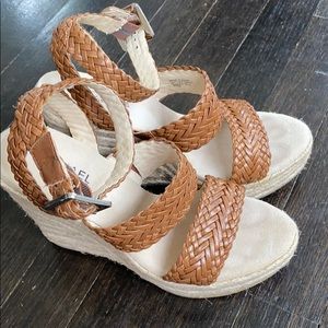 Michael kors wedge